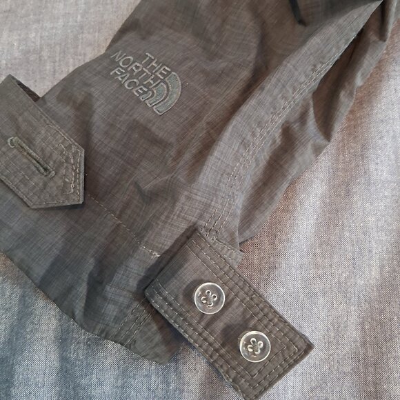 The North Face Hyvent double Breasted Trench Coat Womens - Picture 10 of 15